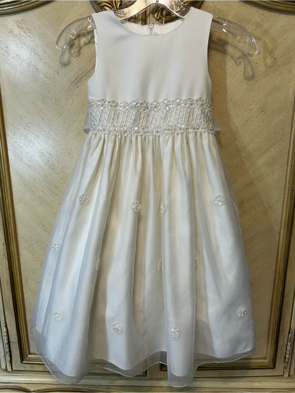 Cinderella Off White Girls' Beaded Sequin Front Bow Sleeveless Party Dress